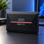 HD Externo USB 3.0 vista frontal sobre mesa